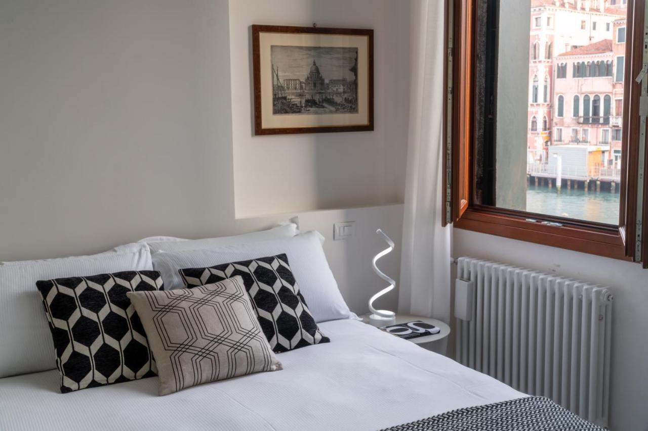 Design Apartment With Balcony On The Grand Canal R&R Venecia Exterior foto